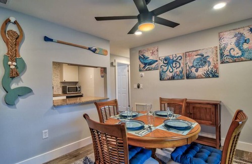 South Bradenton Condo | *Coastal 2/2 Condo w/Pool 6 Mins to IMG