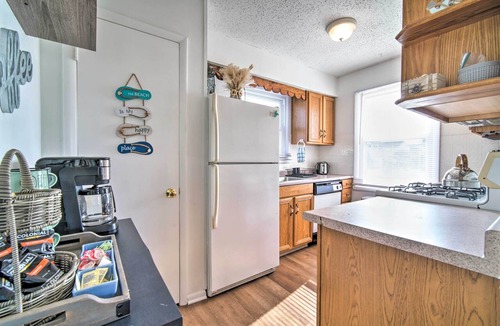 Southend Condo | Coastal Brigantine Retreat - Walk to Beach!