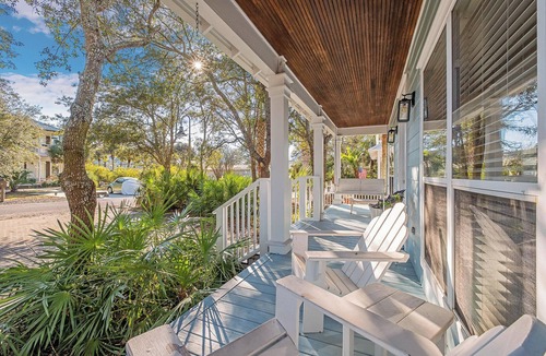 Village of Sugar Beach House | Coastal Cabana 30a - Seagrove Beach with Bikes