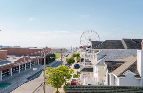 North End Hotel | Coastal Chateau