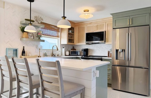 Englewood South House | Coastal Chic 2BR – Modern Stay Near Manasota Key