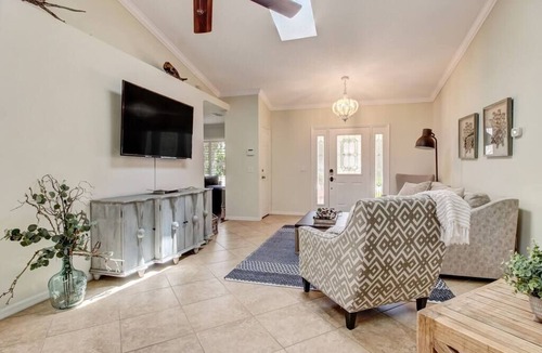 Vilano Beach House | Coastal Classy 🌊 5-min walk to quiet beach