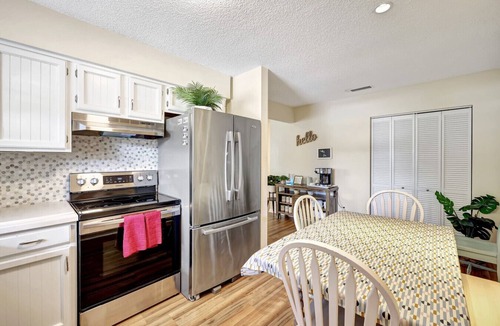 Stuart House | Coastal Comfort 4BR in Stuart FL