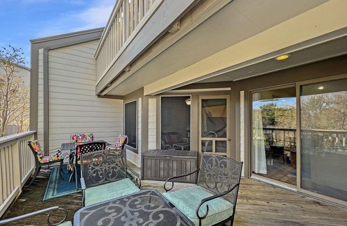 Seabrook Island Condo | Coastal Comfort – Steps to Pools, Tennis & Beach! - Amenity cards included!