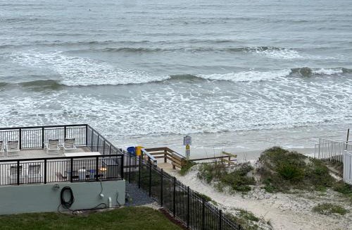 New Smyrna Beach Apartment | Coastal Condo on the beach at Ocean Trillium #501