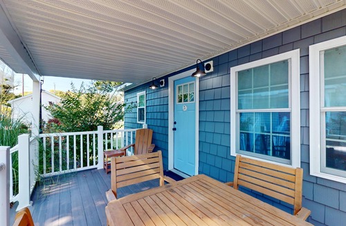 Lower Township Cottage | Coastal Estate – Family Cottage with 2BD, 2BA & Pool Access