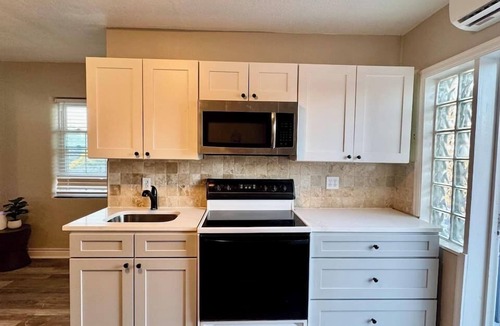 Clearwater Apartment | Coastal getaway near the Beach