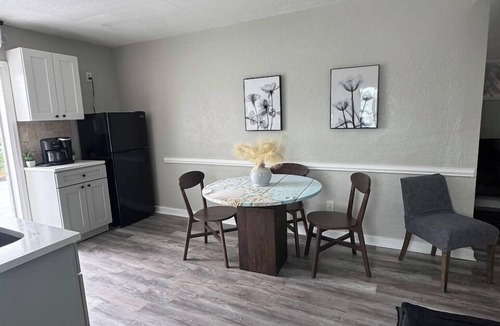 Clearwater Apartment | Coastal getaway near the Beach