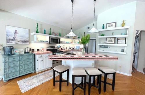Naples Park House | Coastal Pool Home, only Half a mile to Vanderbilt Beach! Walk to Mercato & Beach