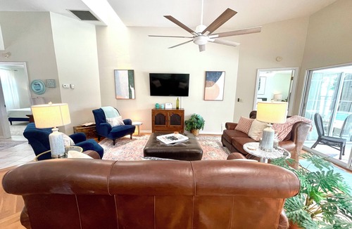 Naples Park House | Coastal Pool Home, only Half a mile to Vanderbilt Beach! Walk to Mercato & Beach