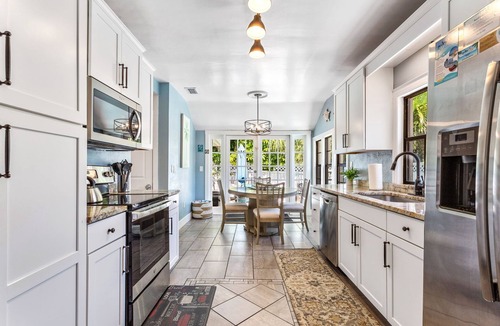 Bay Esplanade House | Coconut Beach House | Private Pool | Clearwater Beach