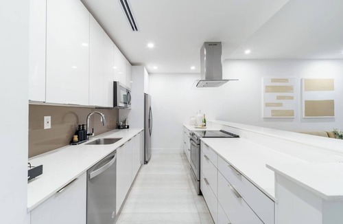 Coconut Grove House | Coconut Grove Villa, Private Pool, Grill, Outdoor Living, King Bed
