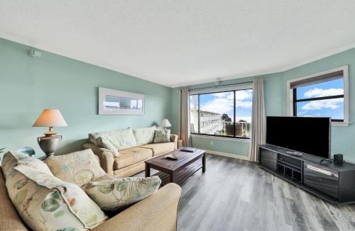 Butler Beach Apartment | Colony Reef Condo Ocean View Dream