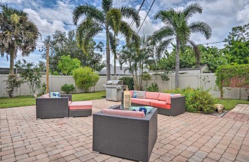 Villas House | Colorful Fort Myers Home with Sunroom and Patio!