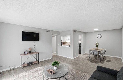 Stone Mountain Apartment | Comfort & Convenience in Stone Mountain
