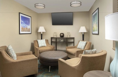 Okatie House | Comfort & Convenience! 4 Relaxing Rooms w/ Kitchen, Close to Berkley Place Park