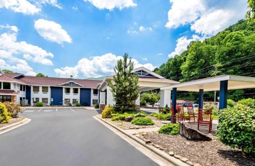 Maggie Valley Hotel | Comfort Inn near Great Smoky Mountain National Park