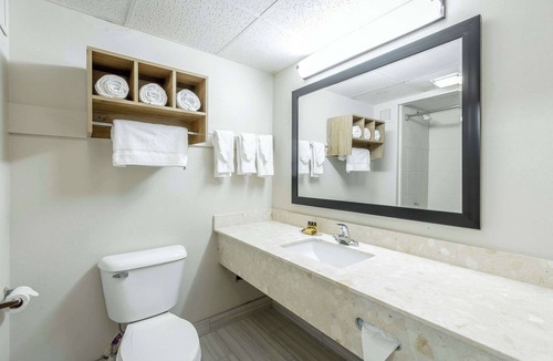 East Ridge Hotel | Comfort Inn & Suites Chattanooga-East Ridge