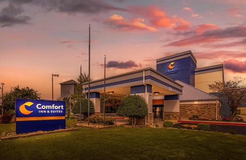 Clemson Hotel | Comfort Inn & Suites Clemson - University Area
