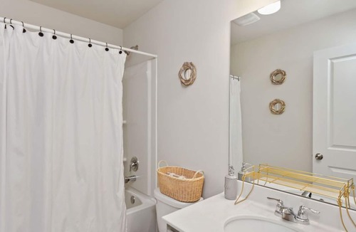 Cliftondale House | COMFORT & LUXURY LIVING MINS FROM AIRPORT