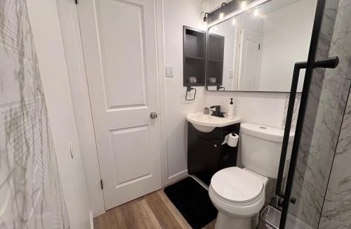 Sylvan Hills Apartment | Comfortable 2 Bedroom Lounge Near Downtown Atl Sleeps 4 Free Parking