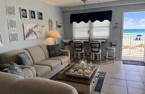 Wildwood Crest Condo | Comfortable and clean OCEAN FRONT condo in beautiful Wildwood Crest