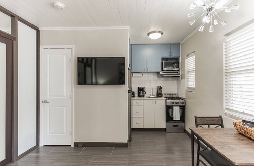 Sugar Sands Apartment | Comfortable beach apartment with pool