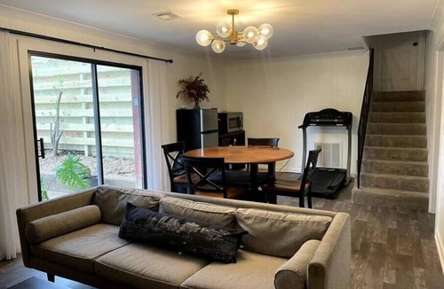 Nolensville Apartment | Comfortable + clean 1BR stay- 30 mins to Nashville
