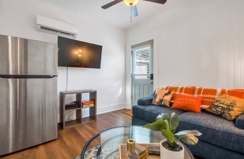 Thomas Square Apartment | Comfy 3-Bedroom Unit to Stay Between Adventures!