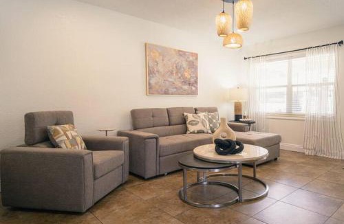 Tampa House | Comfy house walk to Stadium