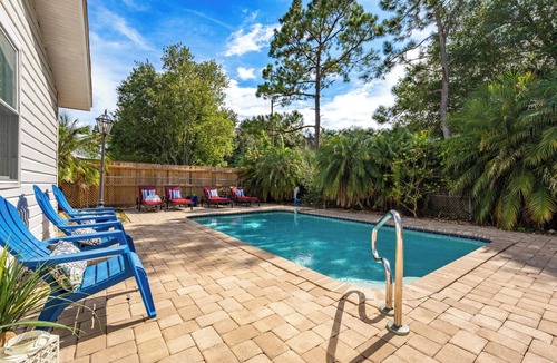 Isle of Palms House | Comfy Mayo Retreat; Heated Pool, Close to Beach