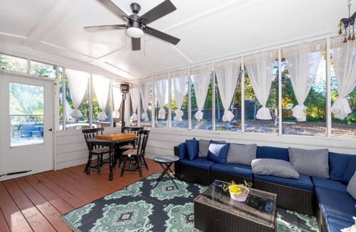 Lilburn House | Comfy, quiet 4-bedroom house in fantastic Lilburn