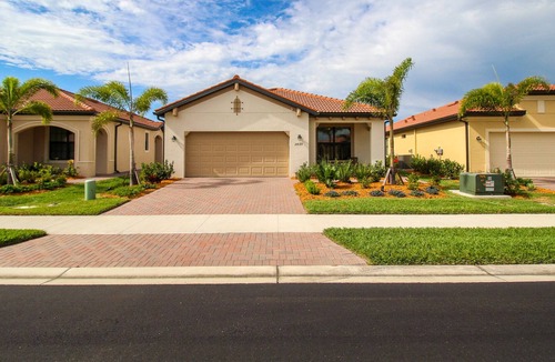 Venice House | Community Pool, Golf Membership Included, Sarasota National, Lavender Hills