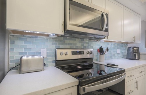 Sanibel Condo | Compass Point 162 - Direct Gulf Views!