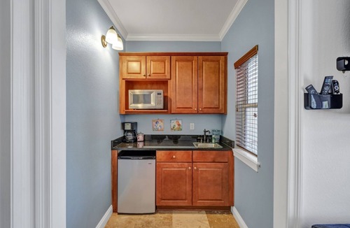 Villages of Crystal Beach House | Concierge Style Hospitality Relax Stress Free!
