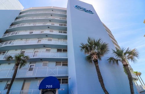 New Smyrna Beach Condo | Condo ∙ 2 bedrooms ∙ 6 guests