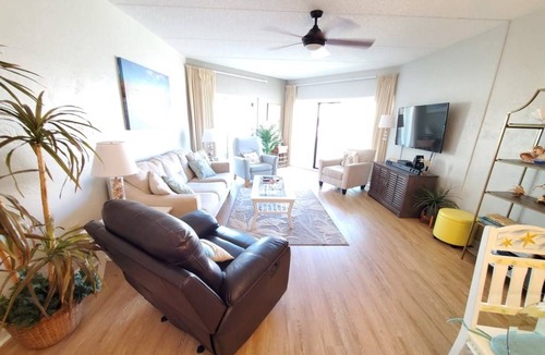 Butler Beach Condo | Condo ∙ 2 bedrooms ∙ 6 guests