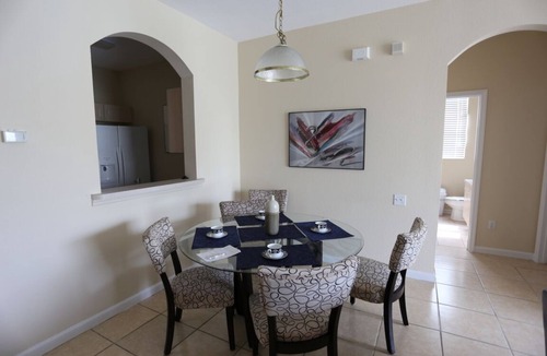 Windsor Palms Condo | Condo At Windsor Palm Resort, 6 miles to Disney,Free Wi-Fi, Baby Crib,High Chair