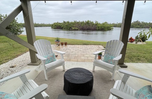 Bokeelia House | Condo w use of a 10k boat lift. 5min to open water. Tarpon capital 15min away