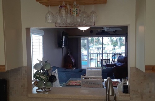 Fort Myers Beach Condo | Condo, water, beach, pools
