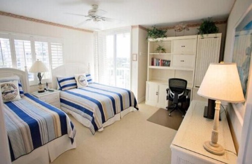 Park Shore Apartment | Condo with Beach and Gulf View