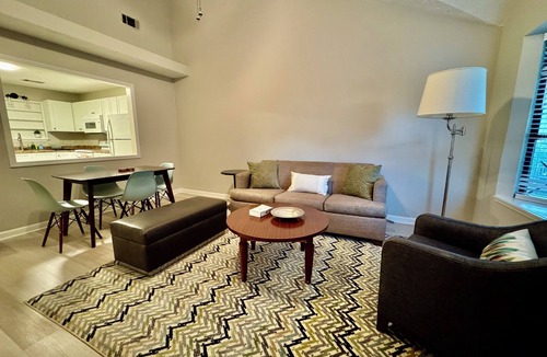Warner Robins House | Confortable, Pet-friendly stay close to shopping and dining