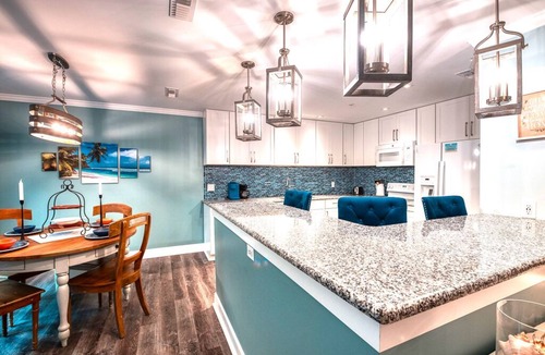 Shipyard Plantation Villa | Connect Yourself with the Perfect Vacation at Beachwalk!