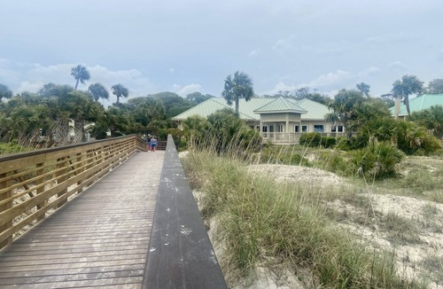 Shipyard Plantation Villa | Connect Yourself with the Perfect Vacation at Beachwalk!