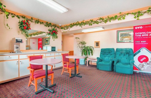 Durham Hotel | Convenient Suburban Stop – Clean, Comfy & Close to Downtown Durham