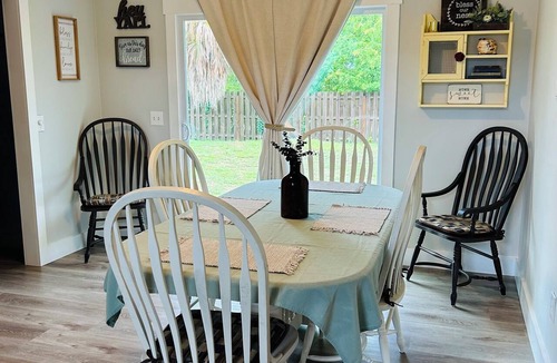 Panama City House | Convenient to everything. Minutes to beaches, dining and shopping.