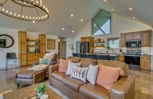 Norfork Cabin | 'CopperTop Cabin' Waterfront White River Retreat