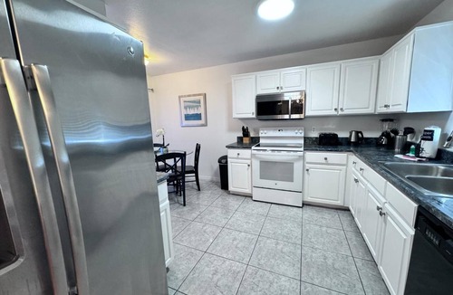 Indian Wells House | Corner Lot Pool Home Centrally Located near Disney