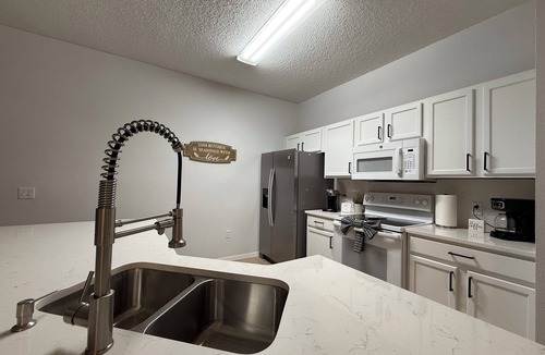 Kissimmee House | Corner Resort Luxe 4BR 3BA with Private Pool Near Parks