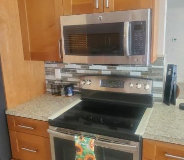 Bearss Plaza House | Corner villa